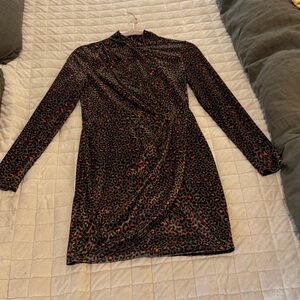 Black Halo Leopard Print Long Sleeve Dress